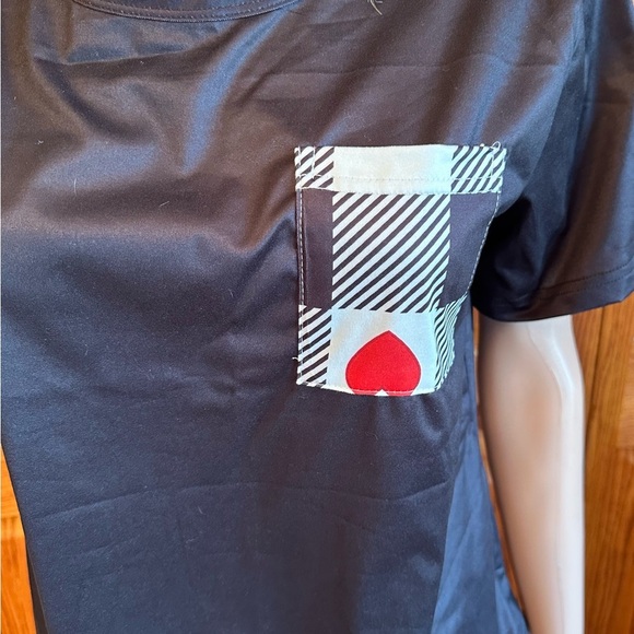 NWOT Black and White Checkered Pajama Set with Red Heart Accents Size Medium - Picture 2 of 15